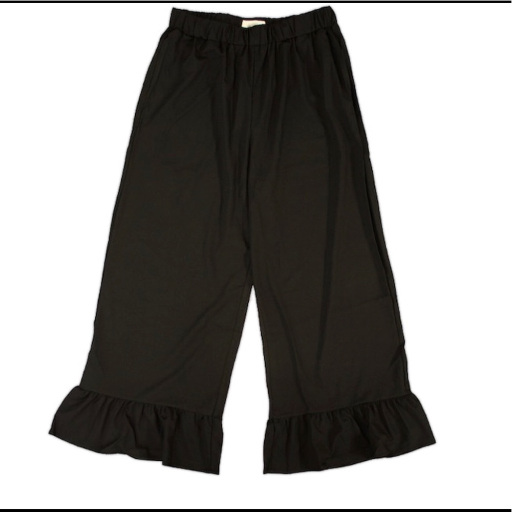Women’s Ruffle Pants
